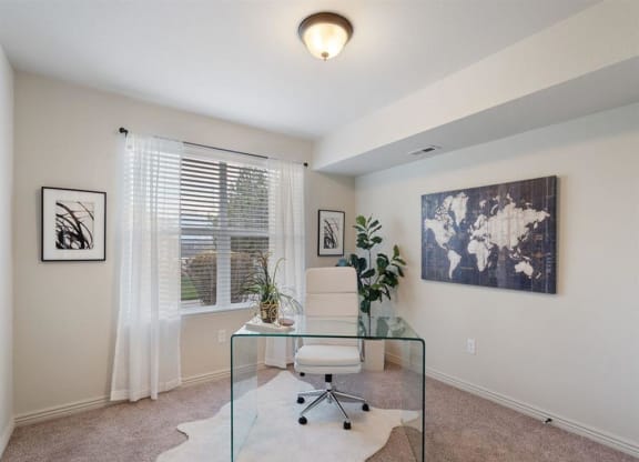 Bedroom Office with Carpet at The Crossings at Chapel Hill, Pasco, 99301