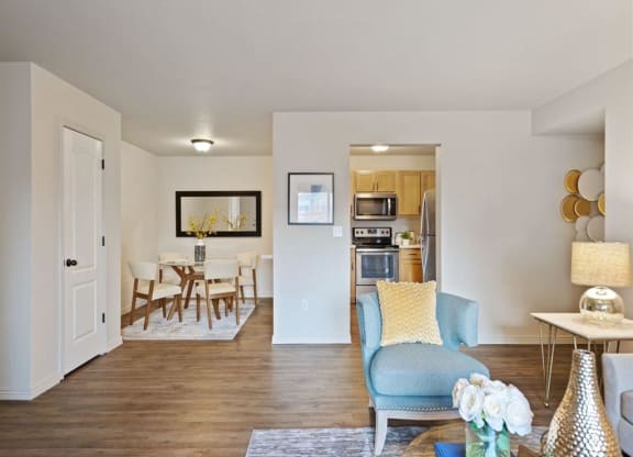 Dining And Kitchen View at The Crossings at Chapel Hill, Pasco, WA
