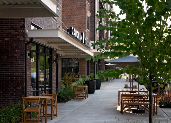 West End District Apartments in Beaverton, Oregon Exterior
