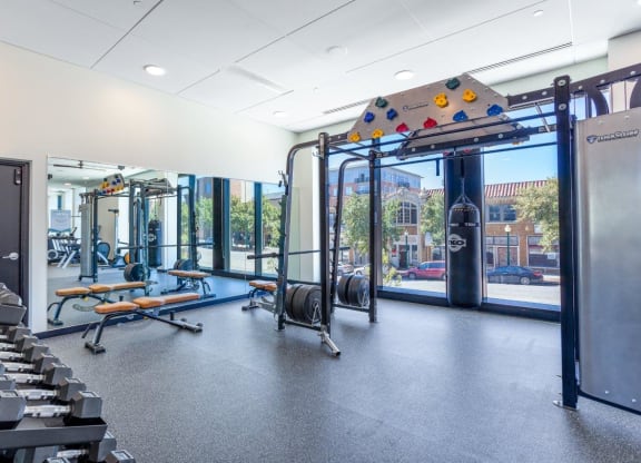 Alton Heights in Kansas City, Missouri Fitness Center