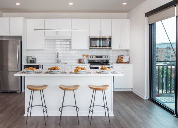 Alton Heights in Kansas City, Missouri Model Kitchen