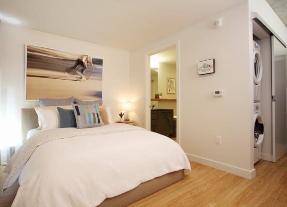 Yard Apartments Model Bedroom