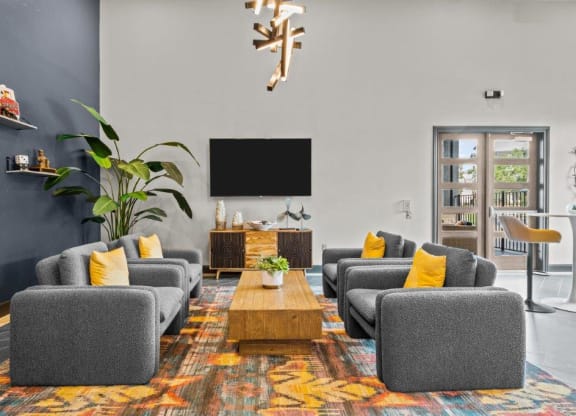 Redbird Ridge Apartments Seating with Tv