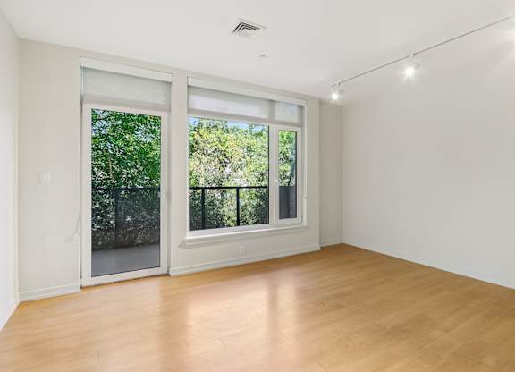 Bedroom with patio at Park77 Apartments, Massachusetts, 02138