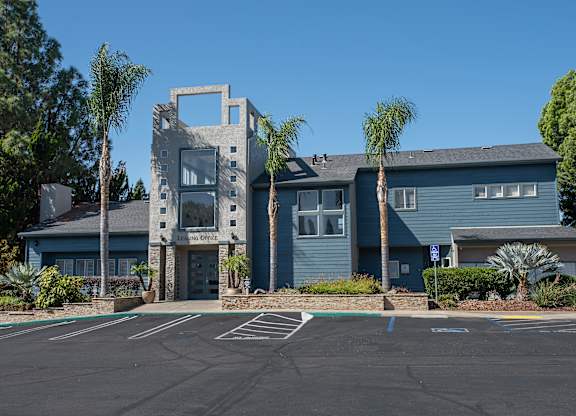 Clubhouse exterior at Autumn Oaks Apartments, Roseville, CA