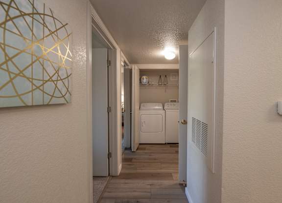 Model Silverleaf II hallway at Autumn Oaks Apartments, Roseville, CA