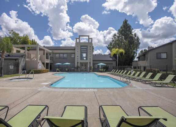 Leasing Office Pool at Autumn Oaks Apartments, Roseville, CA, 95678