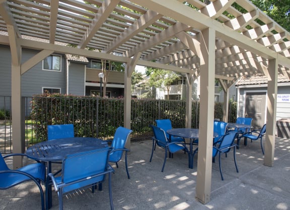 swimming pool arbor lounge at Bishop's Court Apartments, Rancho Cordova, 95670