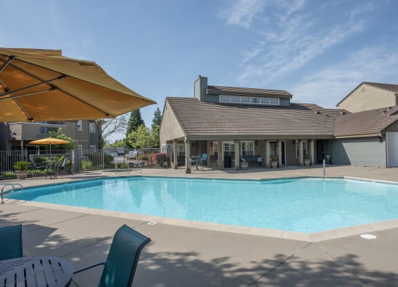 Canterbury Downs swimming pool and clubhouse view, Roseville, CA, 95678