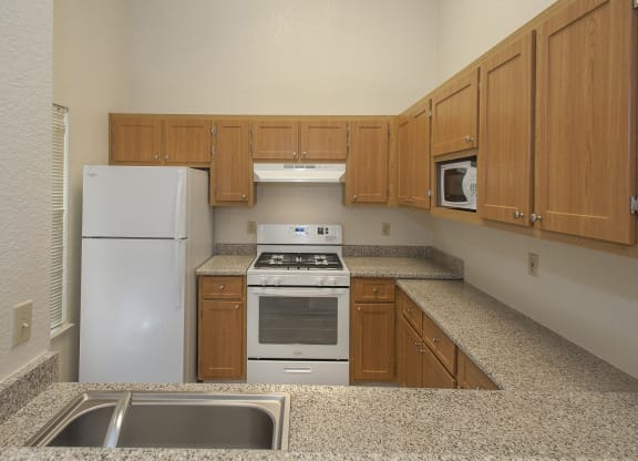 Canterbury Downs Vacant Upgraded Kitchen
