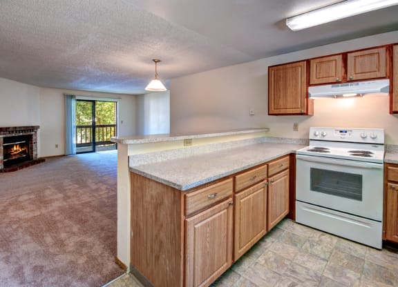 Apartment Upgraded Kitchen & Bar at Chambers Creek Estates, University Place, WA 98467