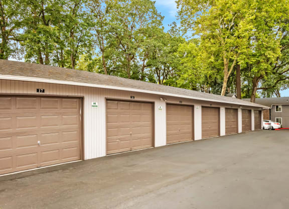 Cornell Woods garages, Portland, OR, 97229