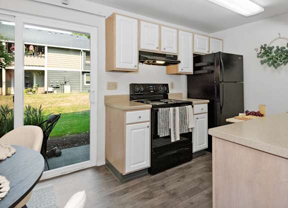 Model kitchen at Crown Court Apartments, Clackamas, OR