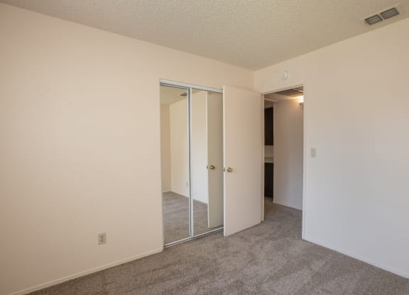 3x2 vacant third bedroom at Delta Pointe Apartments, Sacramento, CA