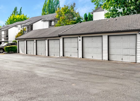 Elmonica Court garages, Beaverton, OR , 97006