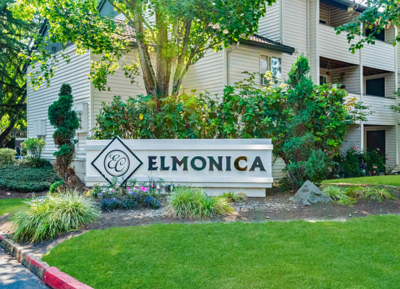 Elmonica Court monument sign, Beaverton, OR , 97006