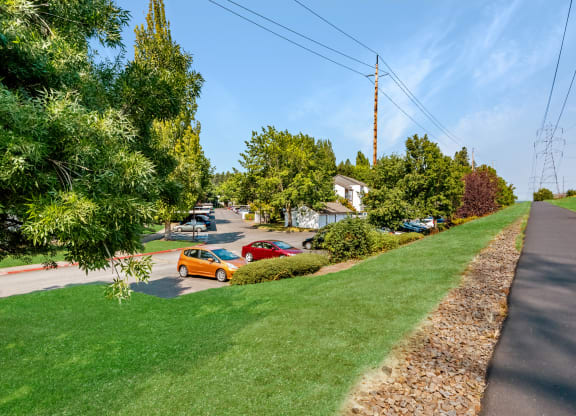 Elmonica Court walking trail, Beaverton, OR , 97006