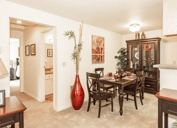 Kings Court Beaverton OR model dining room and hallway