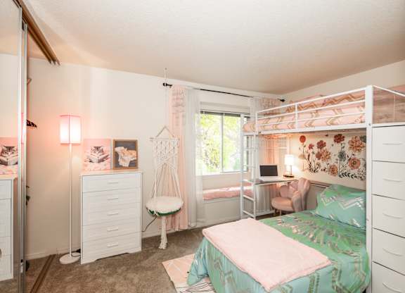 Model second bedroom and window seat at King's Court Apartments, Beaverton, 97006