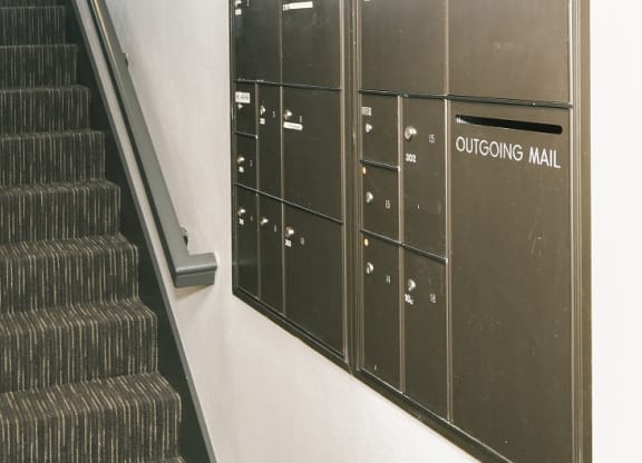 Kristin Square II Mailboxes