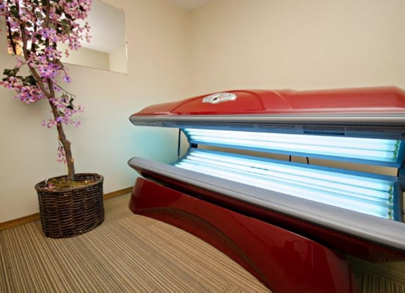 Maple Pointe Tanning Room