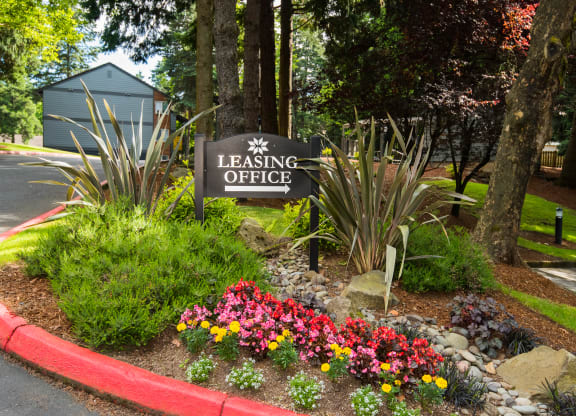 Martinazzi Village Directional Landscaping