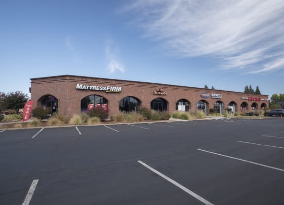 Olson Plaza Parking Lot
