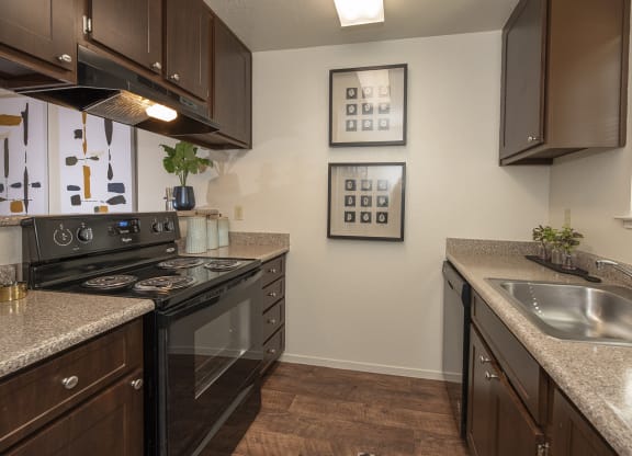 Pepperwood Model Upgraded Kitchen and Appliances