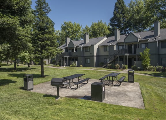 Pepperwood Picnic Area and BBQ & Building Exteriors