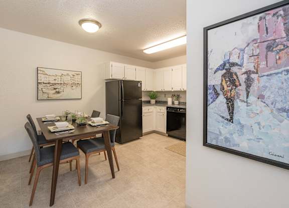 Model 2x2 dining room at River Pointe, Sacramento, California