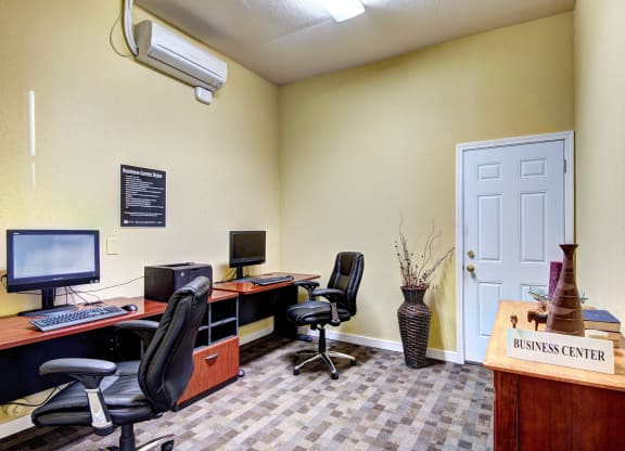 Business Center at Riverwood Apartments, Kent