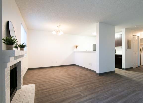 Vacant upgraded entry view at Riverwood Apartments, Kent, Washington