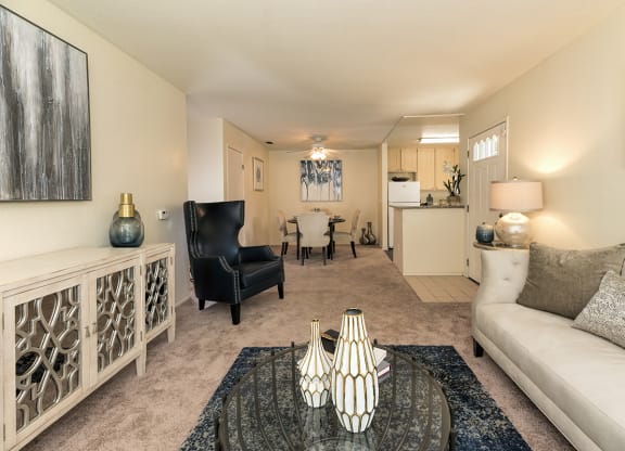 Rocklin Gold Model Living Room & Entry