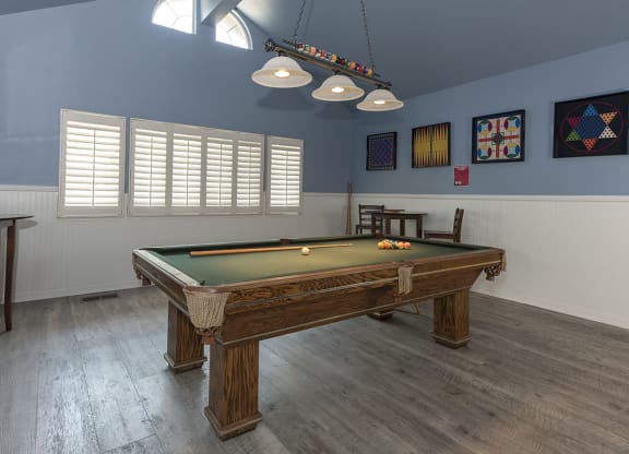 Rocklin Gold Rec Room & Pool Table