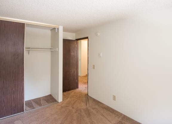 Master Bedroom at Rolling Hills Apartments, Tualatin
