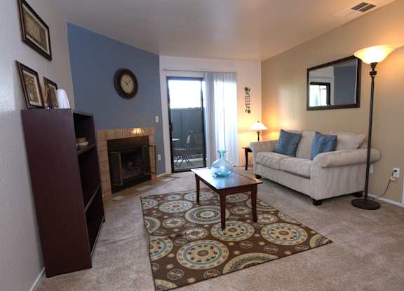 Sierra Glen model living room and patio