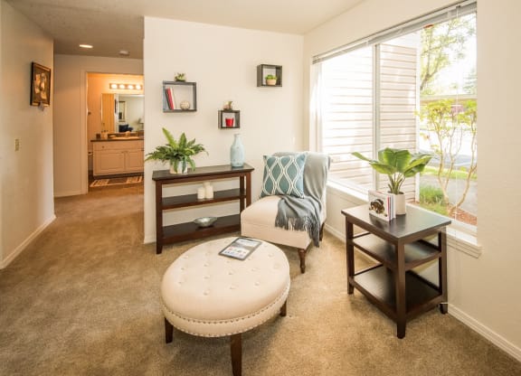Model Apartment Living Room & Window at Sir Charles Court Apartments, Beaverton, Oregon 97006