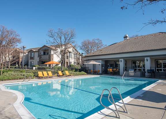 swimming pool and clubhouse view at Stoneridge, Roseville, California