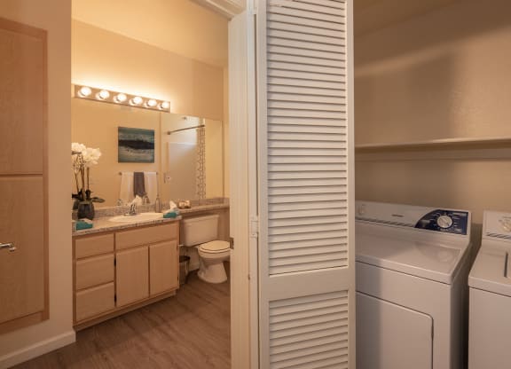 Stoneridge model 1 hall bathroom laundry