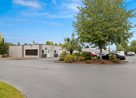 Sunset West Business Park warehouse spaces
