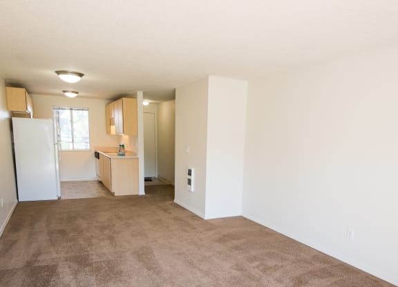 Vacant Upgraded Apartment Living Room at Todd Village Apartments, Tualatin, Oregon 97062