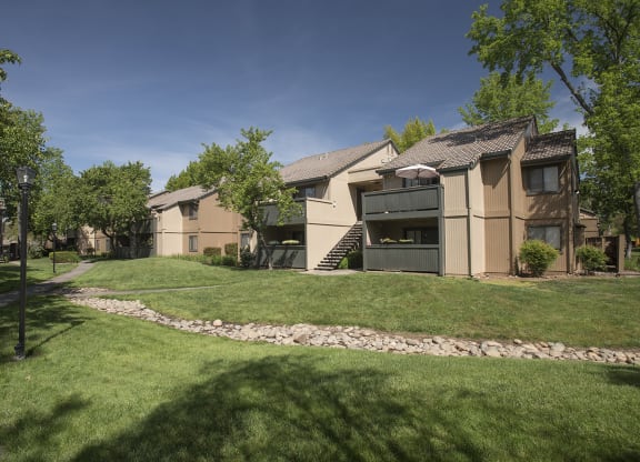 Building Exteriors & Green Space at Zinfandel Village Apartments, Rancho Cordova