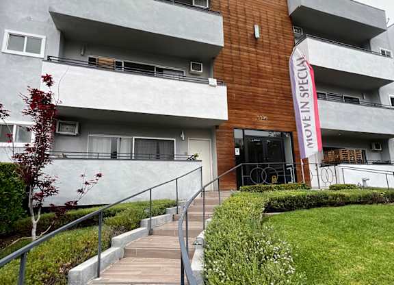Front steps to The Carlton Apartments in Hollywood, California.