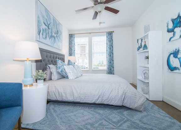 comet bedroom