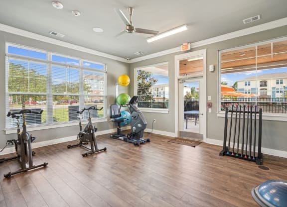the gym at the preserve apartments