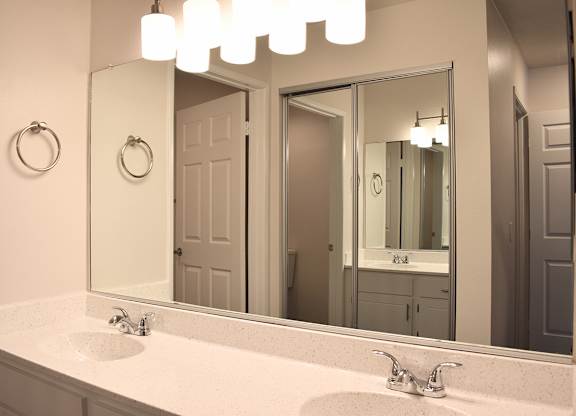 Bathroom with a Mirror at Encino Palms Apartments, Encino, 91316