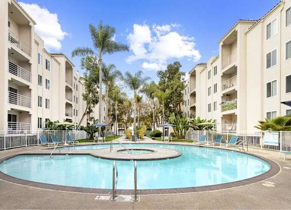 Pool View at La Regencia Apartments, California, 92122