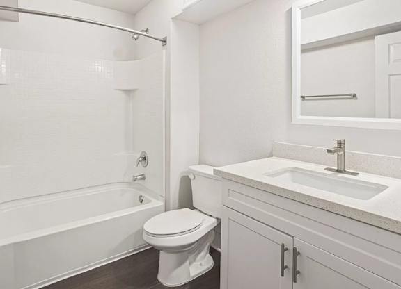 Bathroom With Bathtub at La Regencia Apartments, San Diego, CA