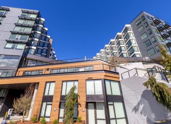 Front property view of Marina Square, Washington