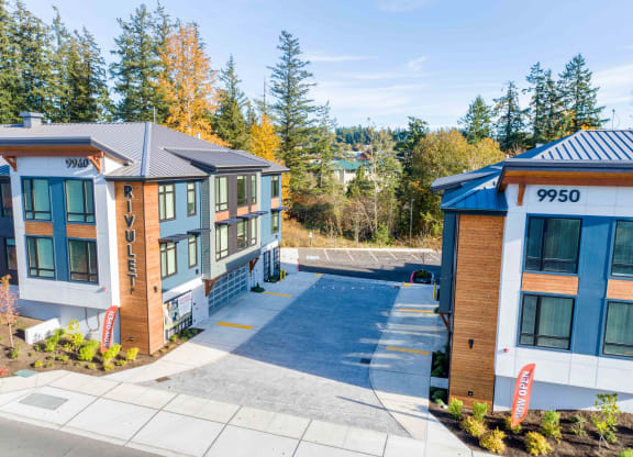 the building in which the hotel is located at Rivulet, Washington, 98383